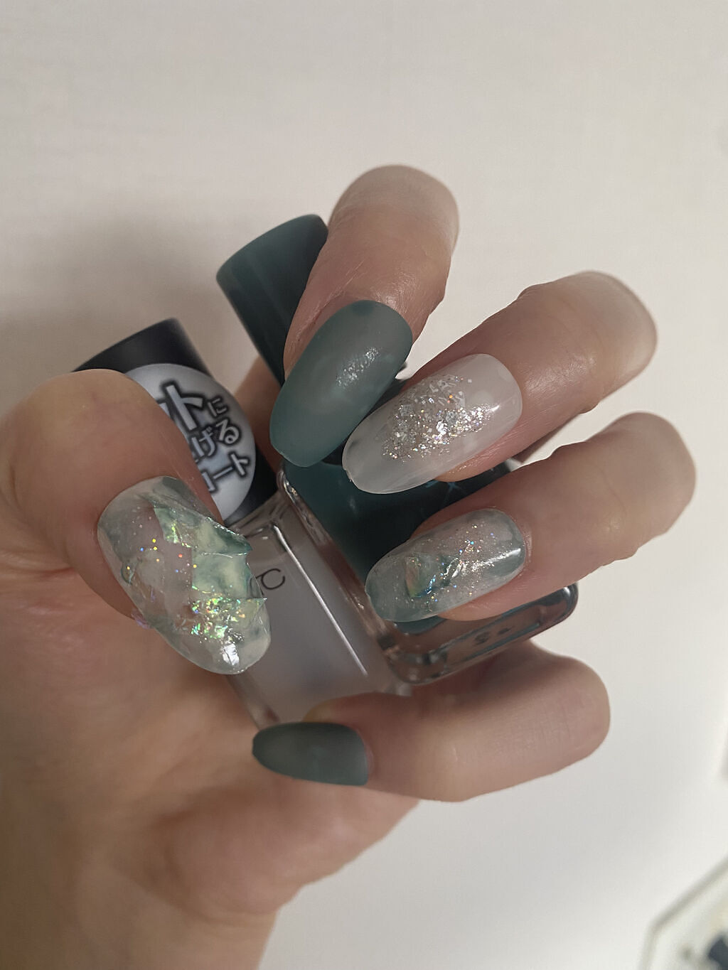 カラフルネイルズ/キャンメイク/マニキュアを使ったクチコミ（2枚目）