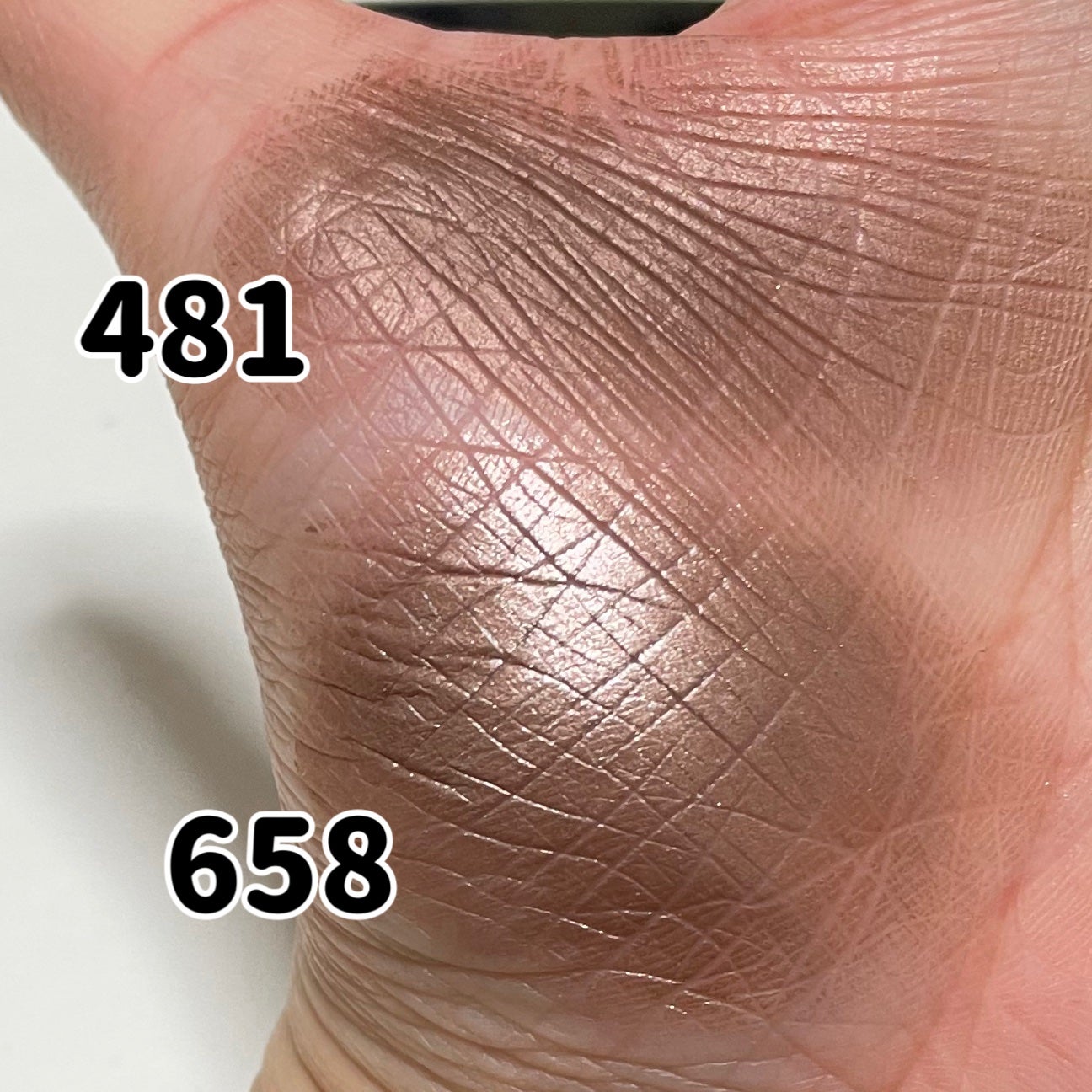 モノ クルール クチュール/Dior/単色アイシャドウを使ったクチコミ(4枚目)