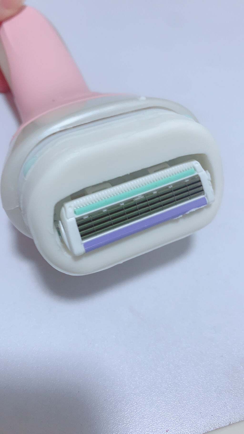 イントゥイション しっとり肌 ホルダー (刃付き+替刃1コ)/イントゥイション/シェーバーを使ったクチコミ（2枚目）