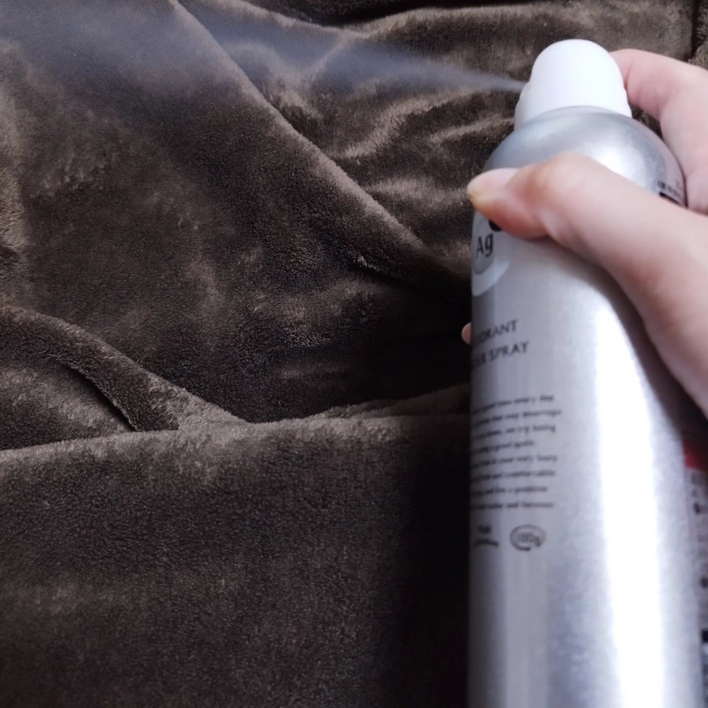 パウダースプレー (無香性)/エージーデオ24/デオドラント・制汗剤を使ったクチコミ(4枚目)