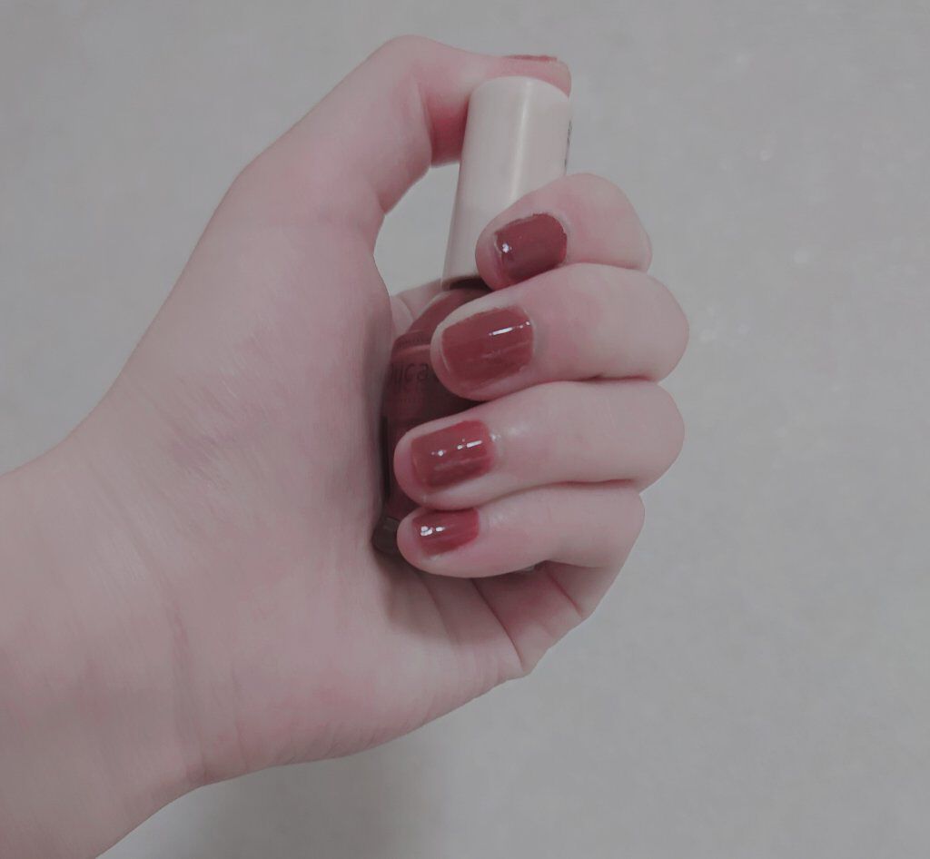 ナチュラルネイルカラーN/デュカート/マニキュアを使ったクチコミ（2枚目）