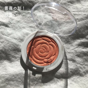 AC MAKEUP AC ローズチークのクチコミ「今回はAC MAKEUPのとっても可愛いチークを紹介します！


セリアやキャンドゥで購入でき.....」（3枚目）