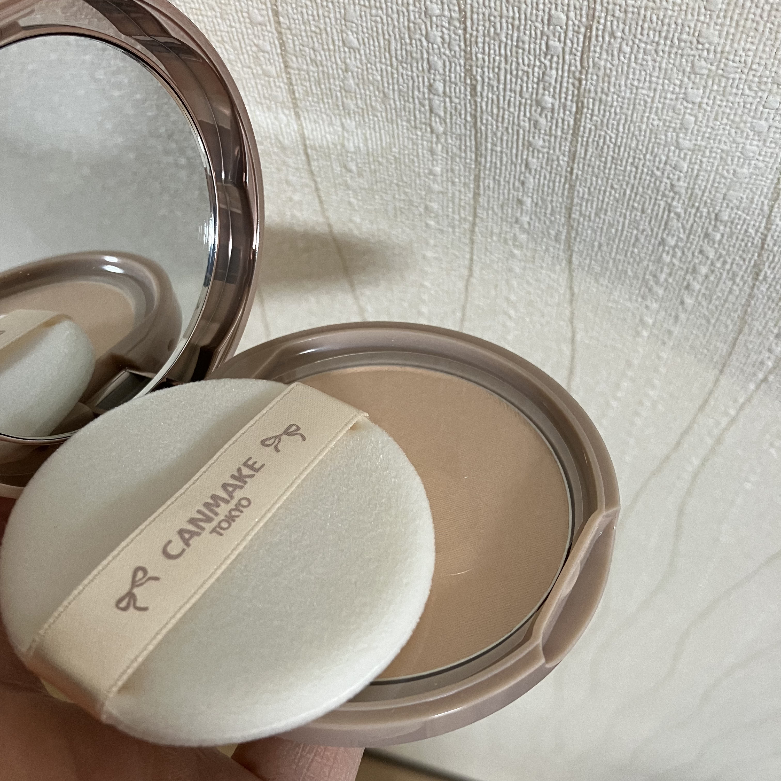 マシュマロフィニッシュパウダー MO マットオークル（新パッケージ）/キャンメイク/プレストパウダーを使ったクチコミ（3枚目）