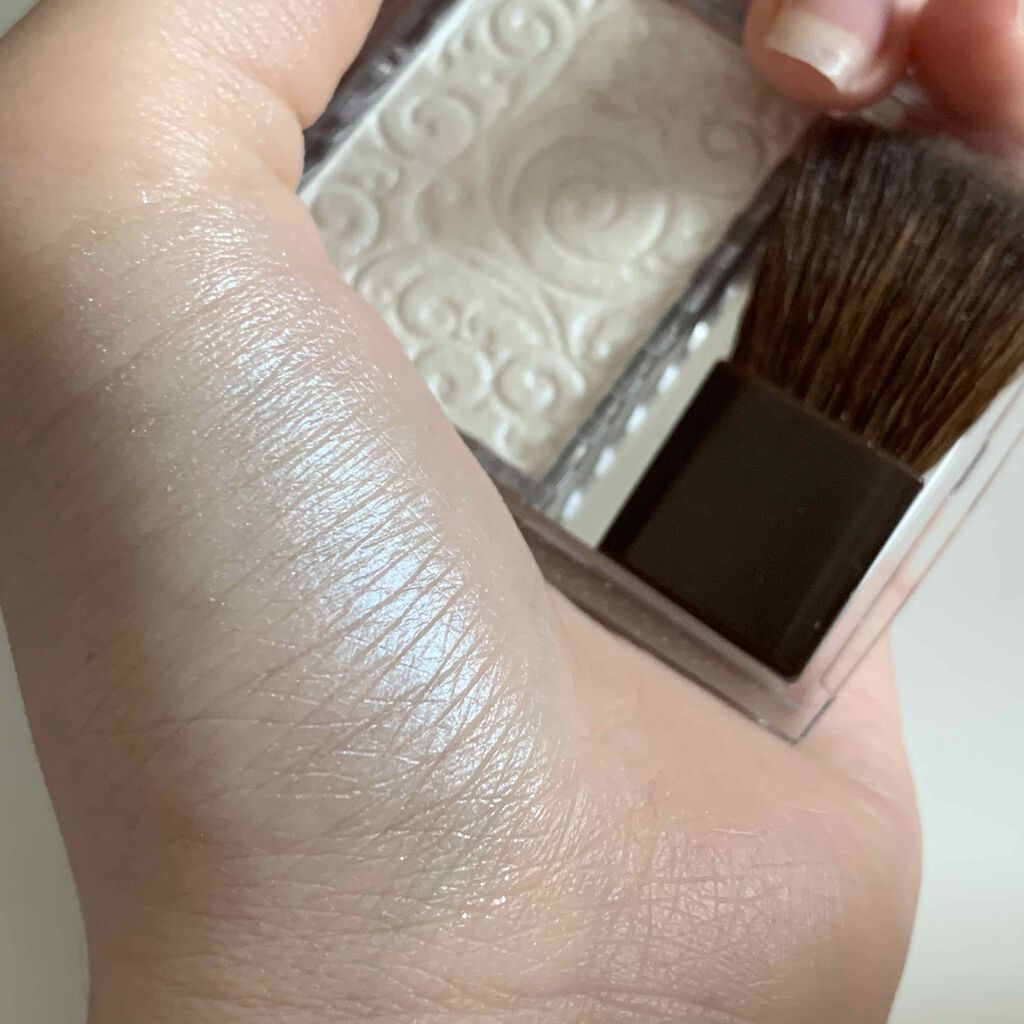 パールグロウハイライト/CEZANNE/パウダーハイライトを使ったクチコミ(2枚目)