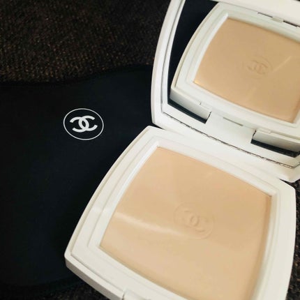 ル ブラン コンパクト ラディアンス/CHANEL/パウダーファンデーションを使ったクチコミ(2枚目)