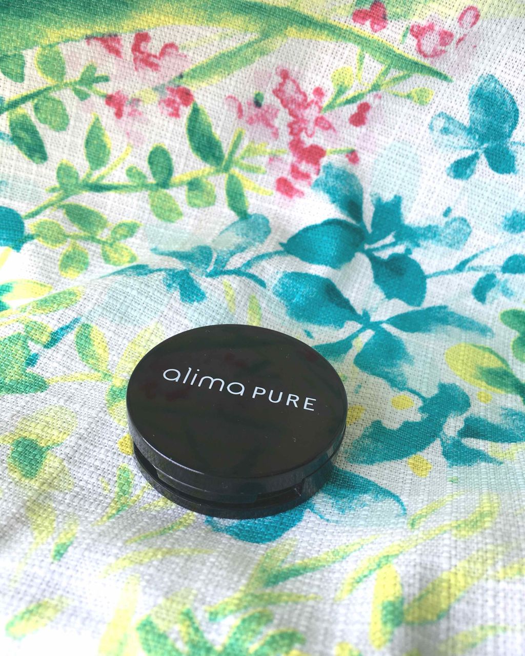 プレスドアイシャドウ/アリマピュア/単色アイシャドウを使ったクチコミ(2枚目)