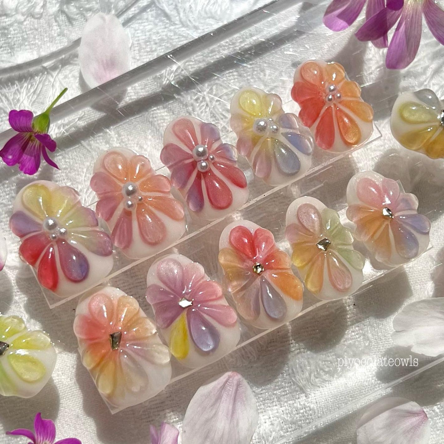 ぴよこれいと あうるす on LIPS 「先日のリールの静止画投稿になります。色味の参考になれば嬉しく思..」(2枚目)