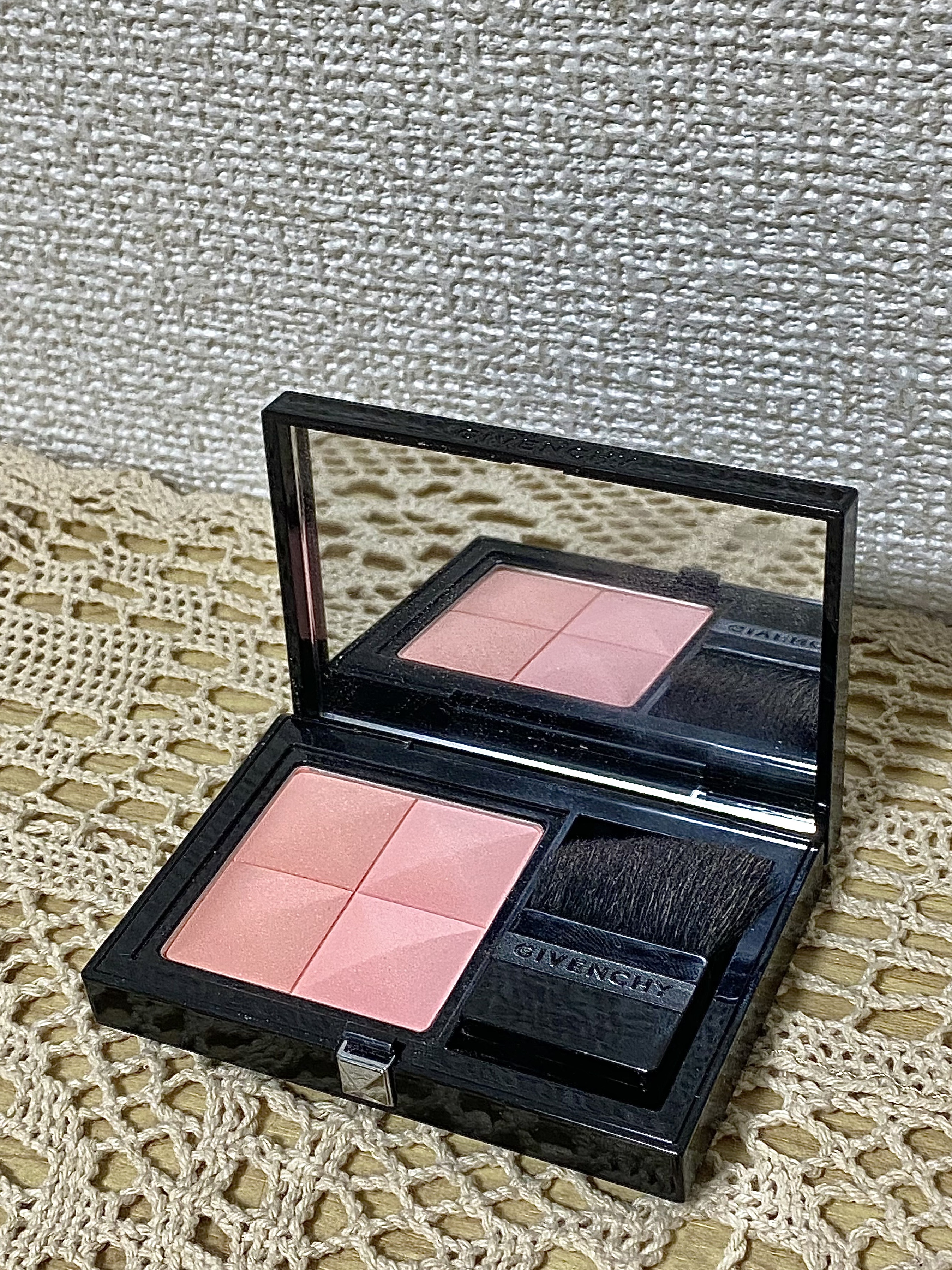 プリズム・ブラッシュ/GIVENCHY/パウダーチークを使ったクチコミ（1枚目）