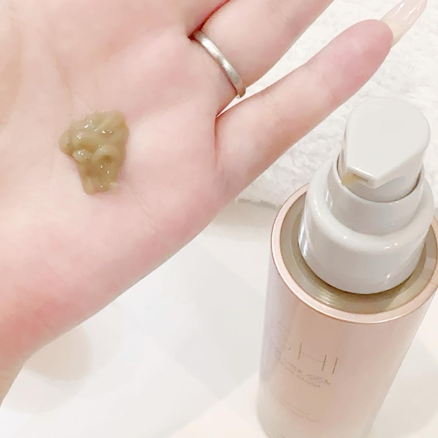 イッシ ザ ヘアミルク Dx ディープリペアモイスト/ISSHI/ヘアミルクを使ったクチコミ（3枚目）