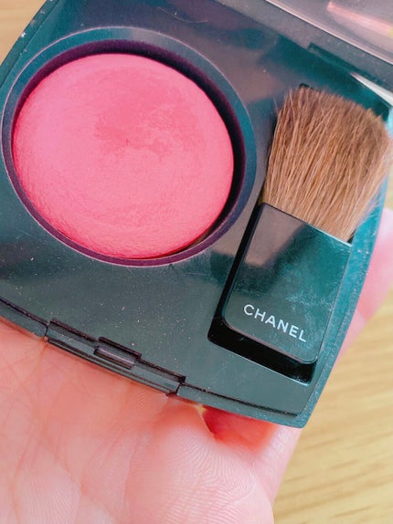 ジュ コントゥラスト 67 ローズ トゥルビヨン/CHANEL/パウダーチークを使ったクチコミ(2枚目)