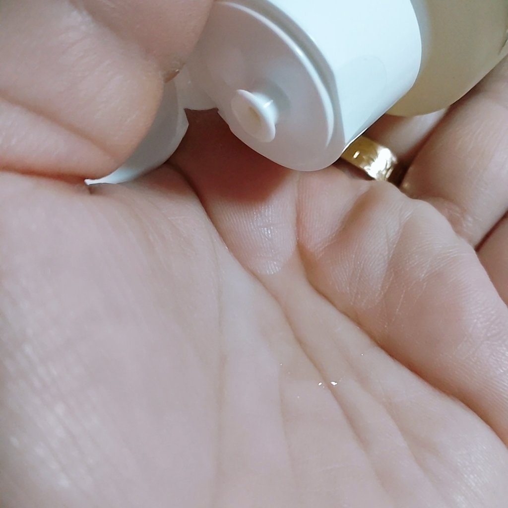 パイナップル豆乳ローションプレミアム/鈴木ハーブ研究所/ボディローションを使ったクチコミ（3枚目）