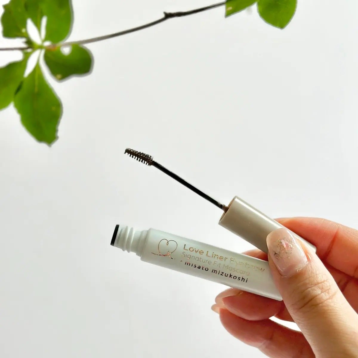 ラブ・ライナー シグネチャーフィットマスカラ MMC2<アイブロウ>/ラブ・ライナー/眉マスカラを使ったクチコミ(3枚目)