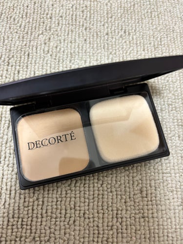 DECORTÉ ザ・パウダーファンデーションのクチコミ「DECORTÉ

ザ・パウダーファンデーション

201クリーム

綺麗に密着するザ・パウダー.....」（1枚目）