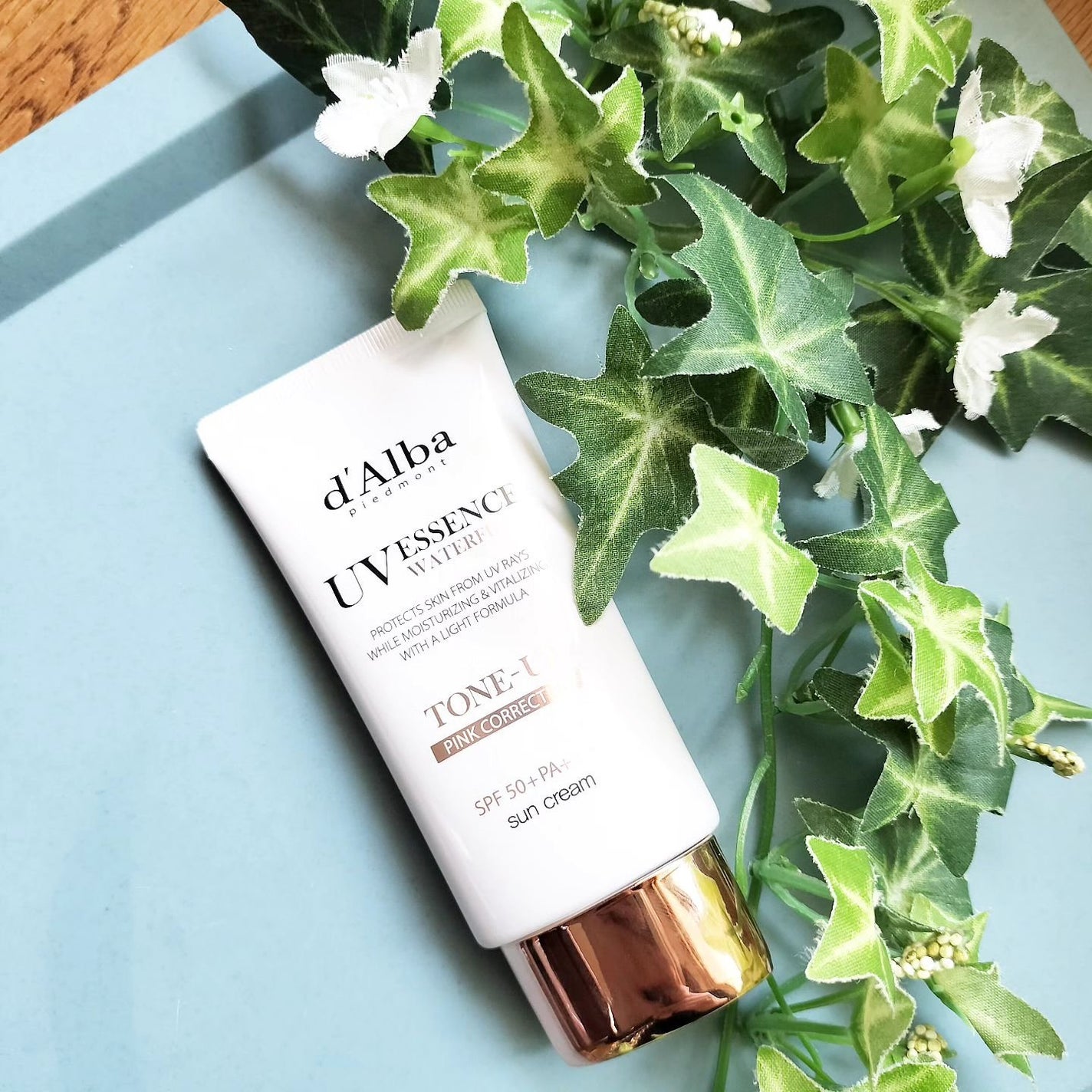 ウォータフルトーンアップサンクリーム/ダルバ/日焼け止めクリームを使ったクチコミ(1枚目)