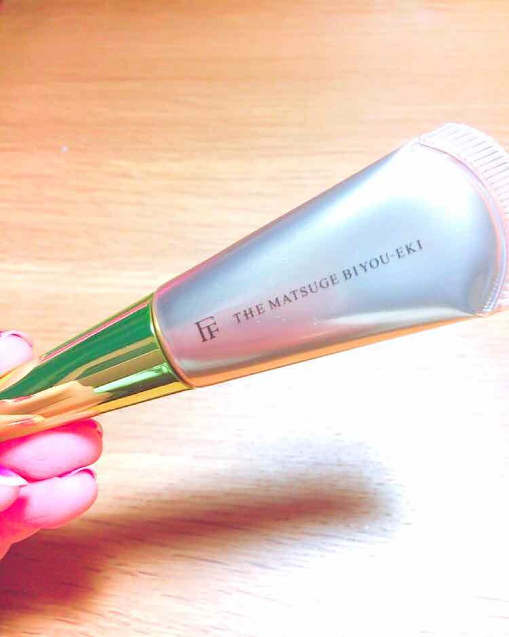 tommy on LIPS 「ずっと気になってたフローフシのまつげ美容液購入しましたぁ〜!!..」(2枚目)