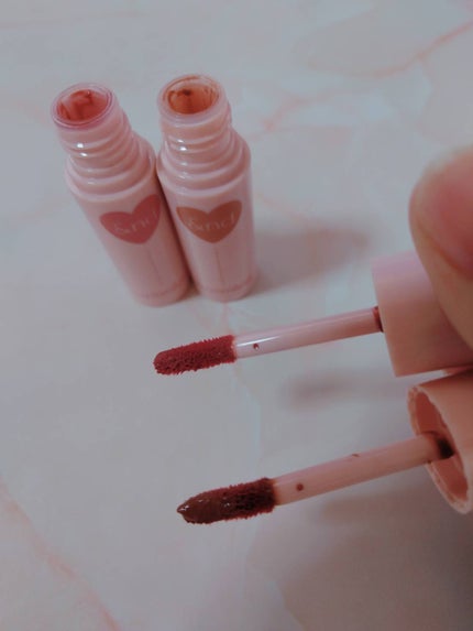 アンドバイロムアンド グラッシーボムティント/&nd by rom&nd/リップティントを使ったクチコミ(4枚目)