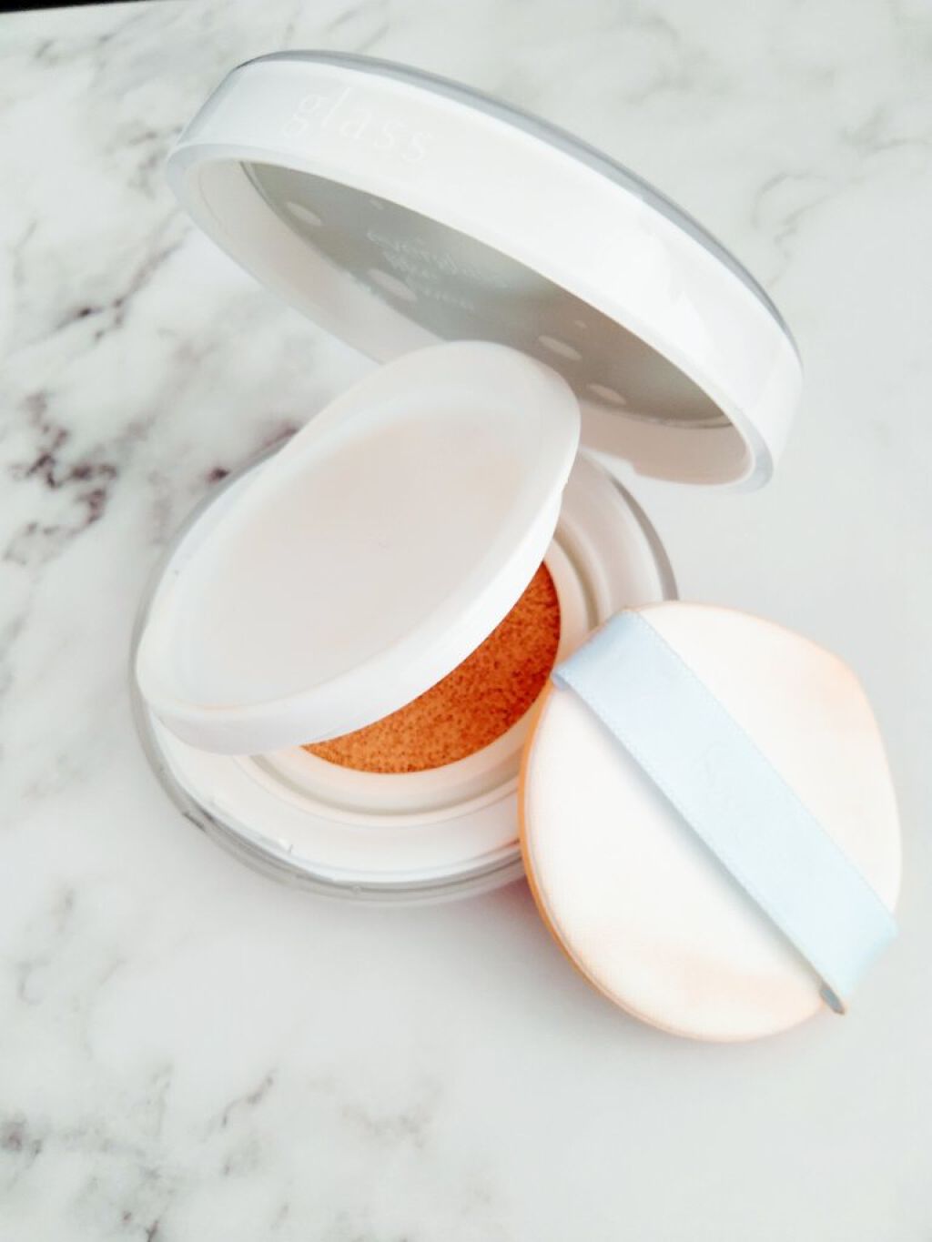 フィークッションガラス/fwee/クッションファンデーションを使ったクチコミ（2枚目）