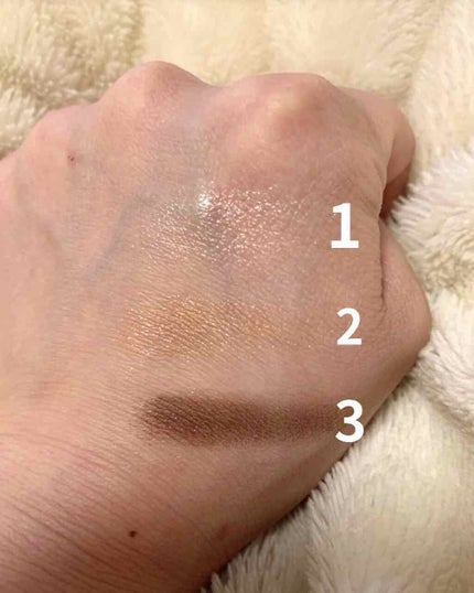 トーンアップアイシャドウ/CEZANNE/アイシャドウパレットを使ったクチコミ(2枚目)