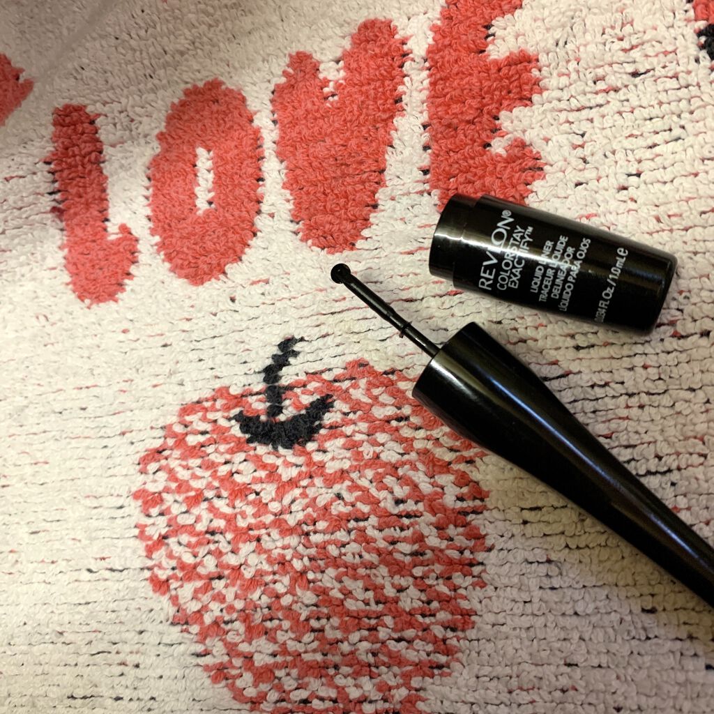カラーステイイグザクティファイリキッドライナーアイライナーインテンシブブラック/REVLON/リキッドアイライナーを使ったクチコミ（1枚目）
