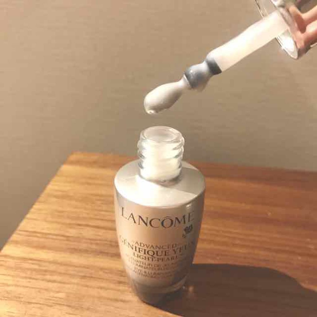 ジェニフィック アドバンスト アイセラム ライトパール/LANCOME/アイケア・アイクリームを使ったクチコミ（2枚目）