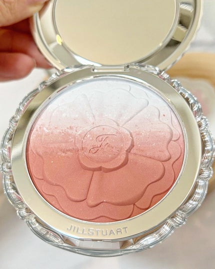 ジルスチュアート パステルペタル ブラッシュ/JILL STUART/パウダーチークを使ったクチコミ(4枚目)
