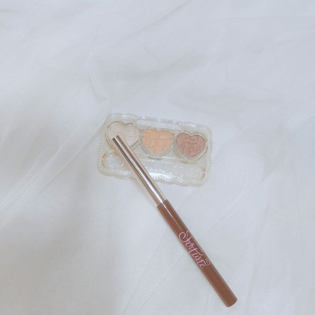 ドーリーフィール アイカラー/フォーチュン/アイシャドウパレットを使ったクチコミ（3枚目）