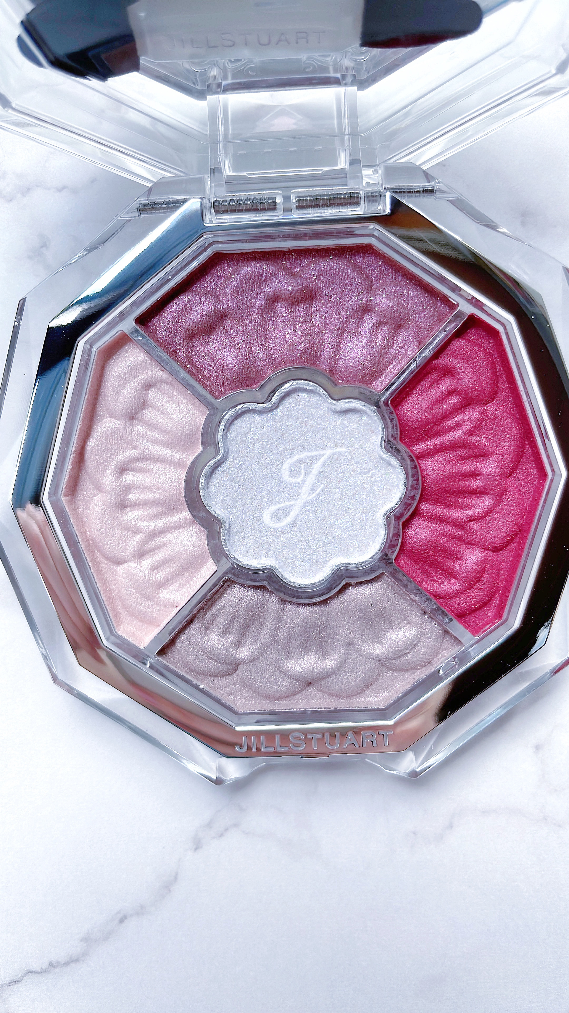 ジルスチュアート ブルームクチュール アイズ　ジュエルドブーケ/JILL STUART/アイシャドウパレットを使ったクチコミ（3枚目）