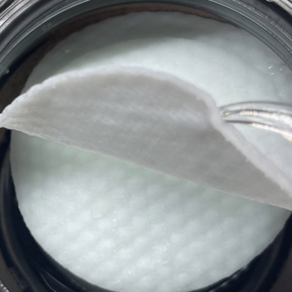 ブルーブライトピーリングパッド/EMROSÉ/トナーパッドを使ったクチコミ（2枚目）