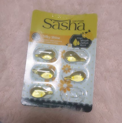 ヘアビタミン イエロー(シルキーシャイン)/Sasha/ヘアオイルを使ったクチコミ(1枚目)