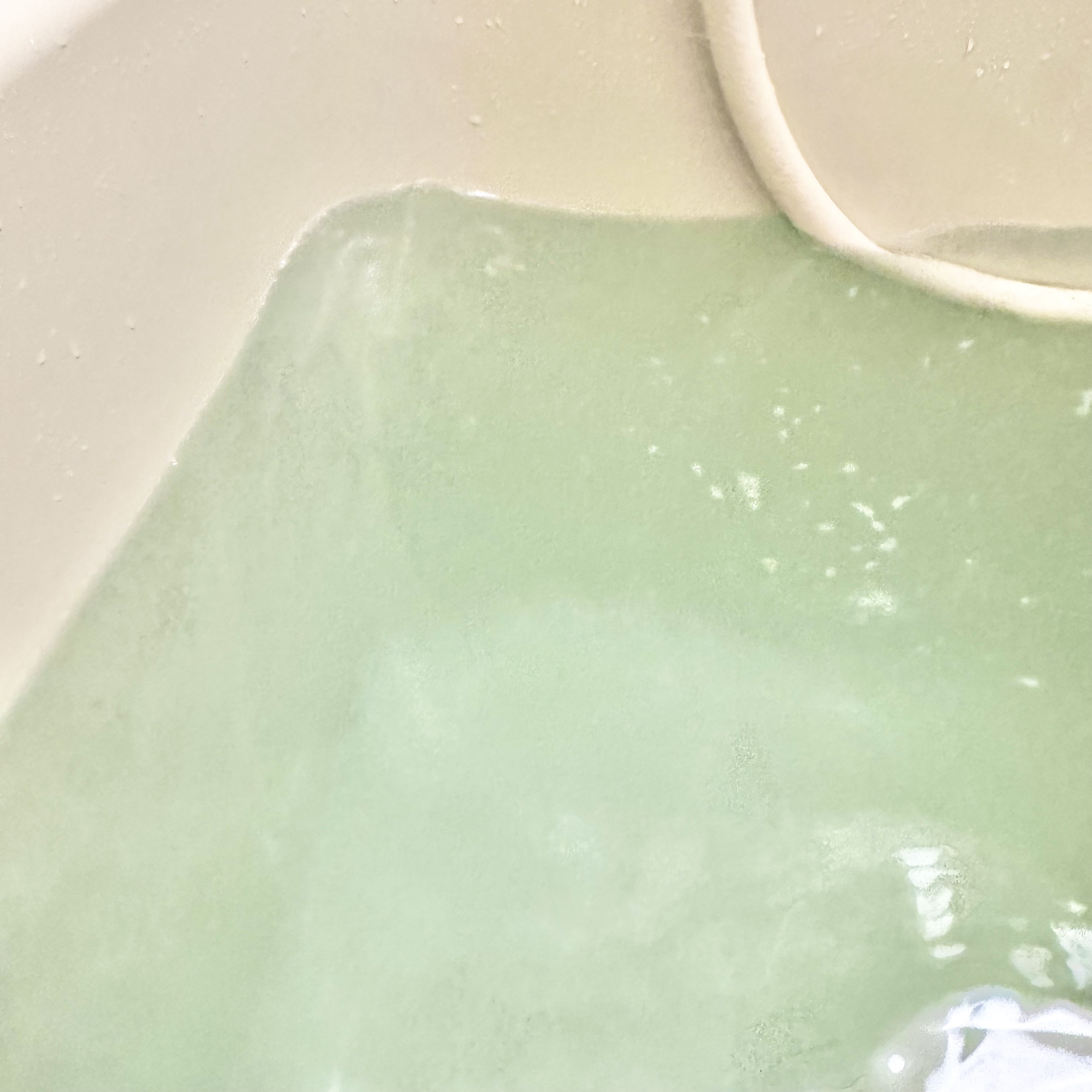 クナイプ グーテナハト バスソルト ホップ＆バレリアンの香り/クナイプ/無機塩系入浴剤を使ったクチコミ（2枚目）