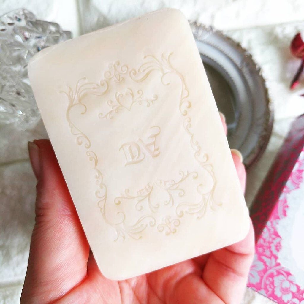 薔薇はちみつ石鹸/麗凍化粧品/洗顔石鹸を使ったクチコミ(3枚目)