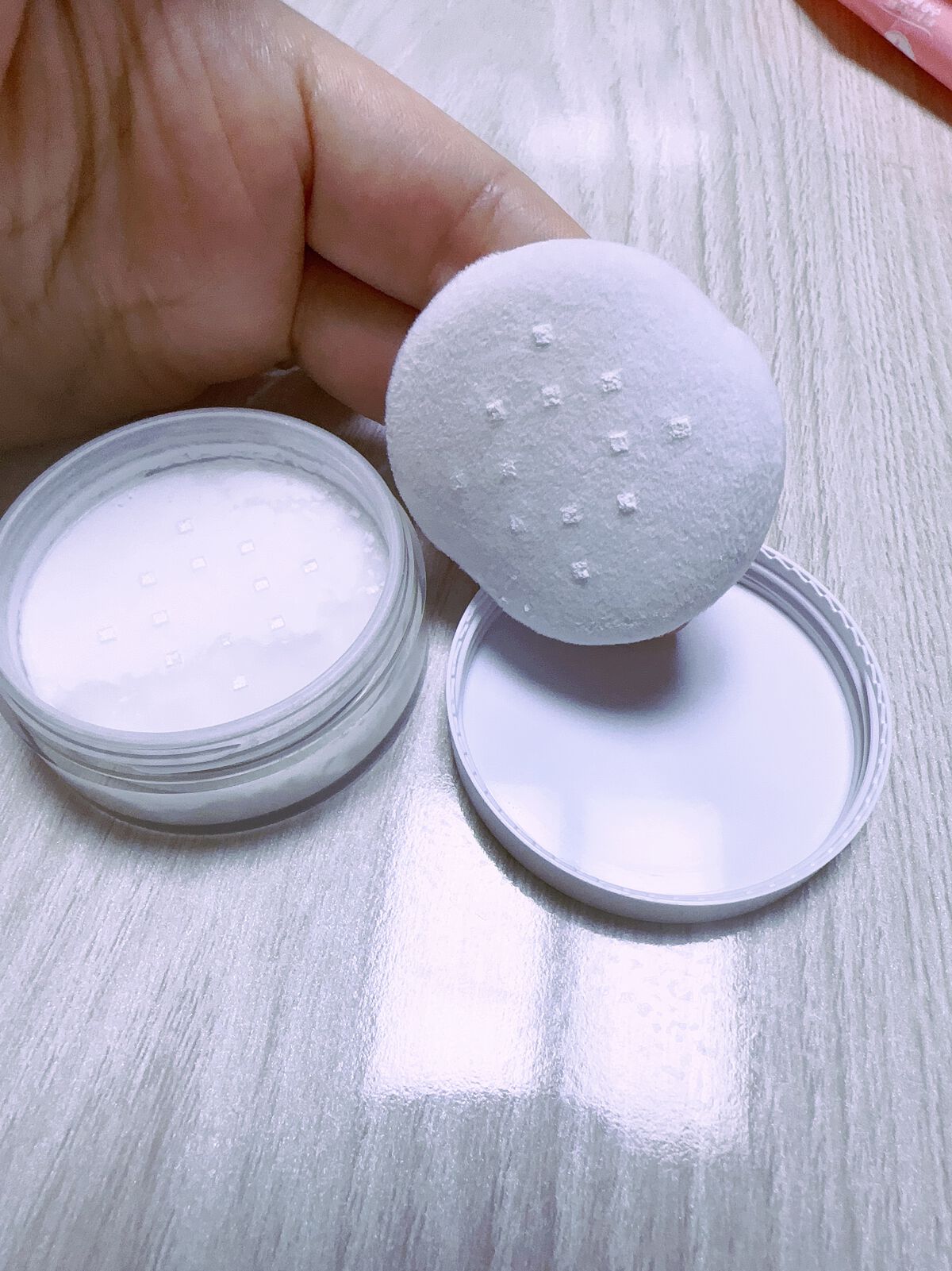 ポアセバムパウダー/One-day's you/ルースパウダーを使ったクチコミ（2枚目）