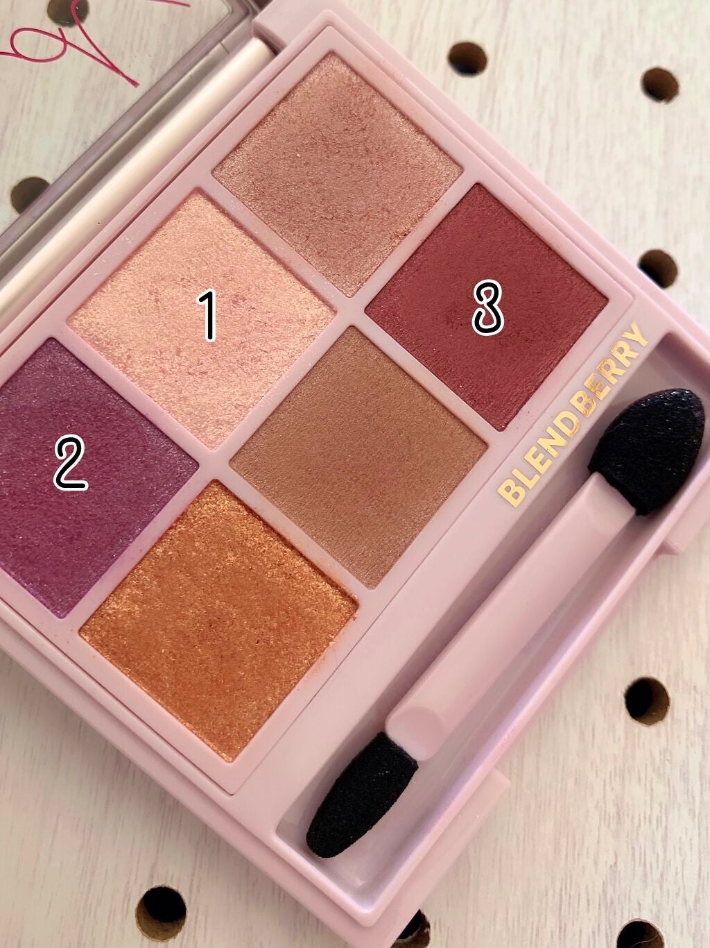 オーラクリエイション/BLEND BERRY/アイシャドウパレットを使ったクチコミ(2枚目)