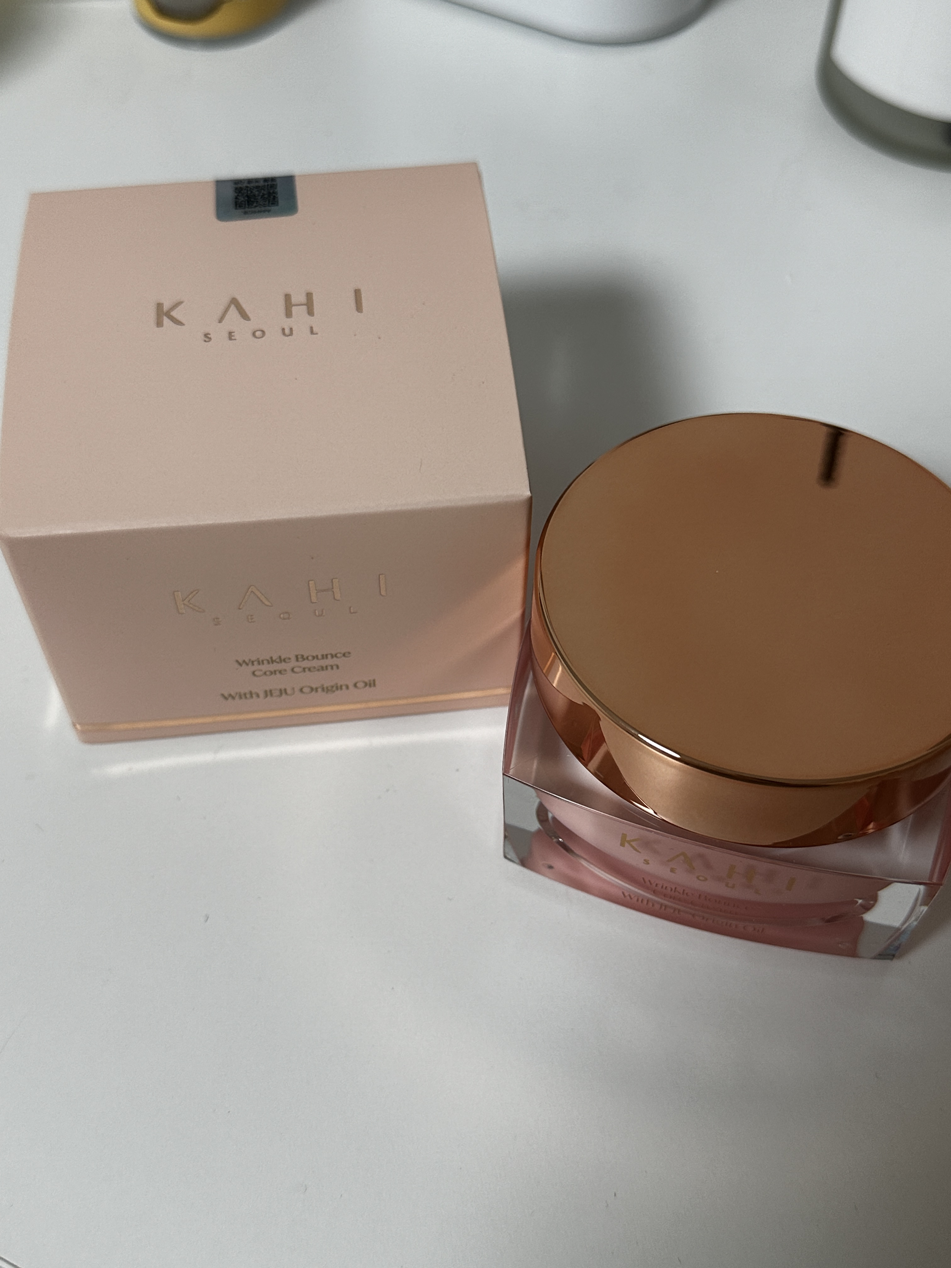 WRバウンスコアクリーム/KAHI/フェイスクリームを使ったクチコミ（1枚目）