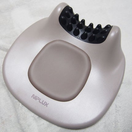 NECK PREMS/NIPLUX/ネックマッサージャーを使ったクチコミ(1枚目)