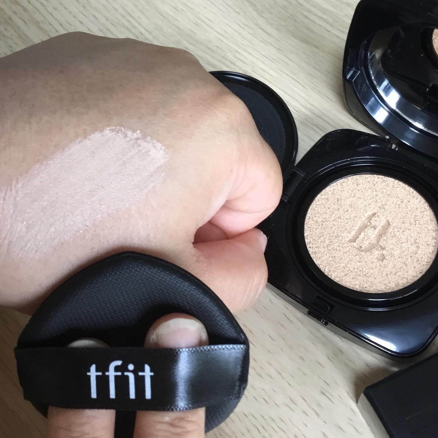 レイヤリングフィット グロークッションEX/TFIT/クッションファンデーションを使ったクチコミ（3枚目）