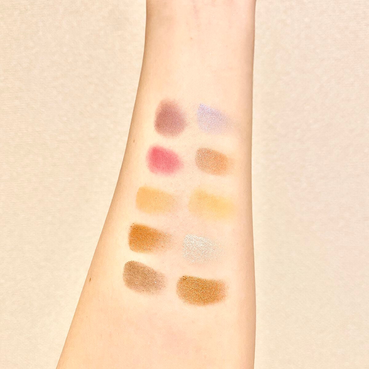 クーピー柄 アイカラーパレット/ステーショナリーコスメ/アイシャドウパレットを使ったクチコミ(4枚目)