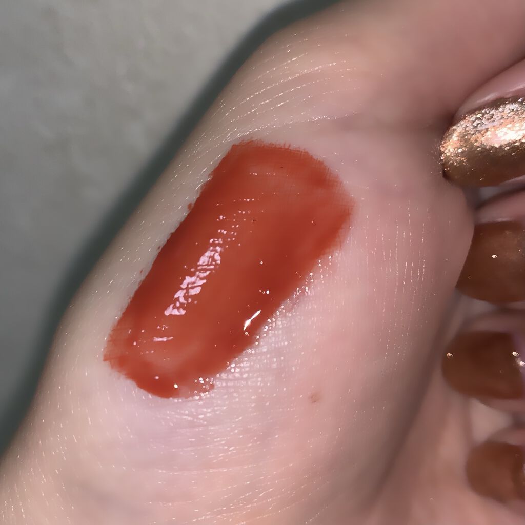 ジューシーラスティングティント/rom&nd/リップティントを使ったクチコミ（2枚目）