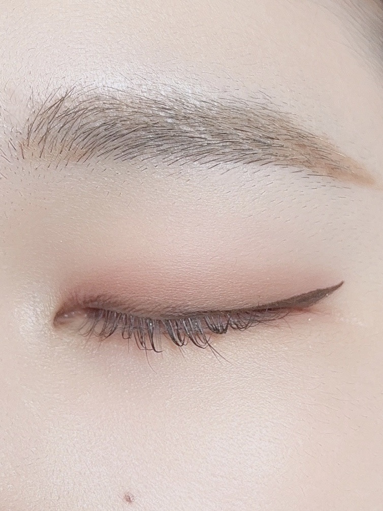 Enchanted DecoｰDance/SHEGLAM/アイシャドウパレットを使ったクチコミ（3枚目）