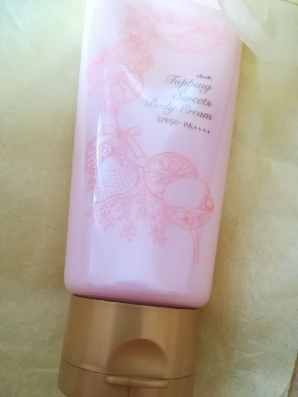 トッピングスイーツ ボディクリーム/クラブ/日焼け止め・UVケアを使ったクチコミ（3枚目）