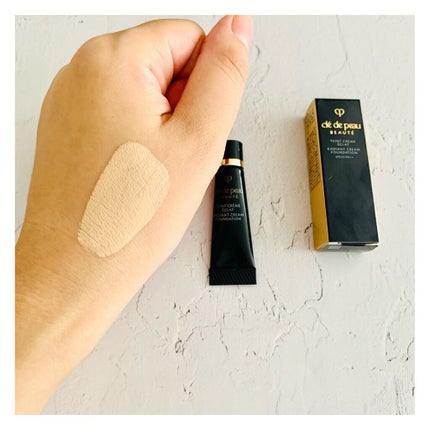 クレ・ド・ポー ボーテ タンクレームエクラn/クレ・ド・ポー ボーテ/クリーム・エマルジョンファンデーションを使ったクチコミ(4枚目)