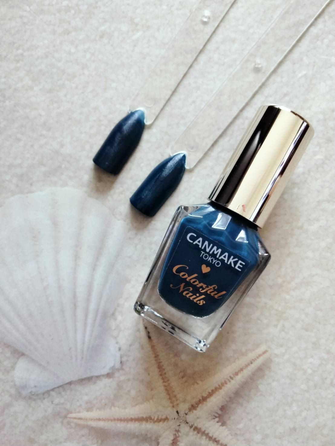 カラフルネイルズ N27 クラシックネイビー/キャンメイク/マニキュアを使ったクチコミ（3枚目）