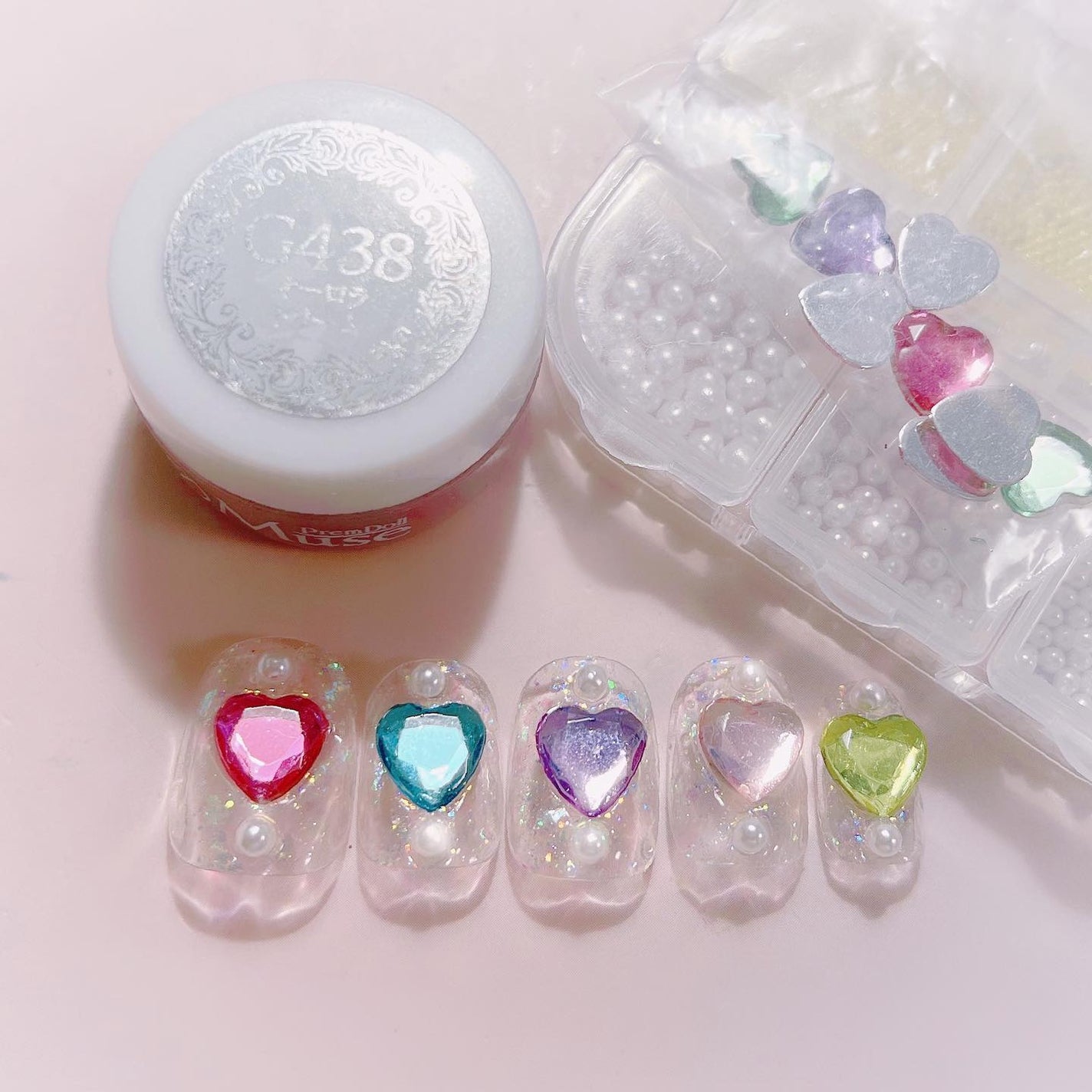 なかやまちえこ on LIPS 「💗💙💜💖💚365日ネイル358日め⠀⠀#nail#nails#..」(2枚目)