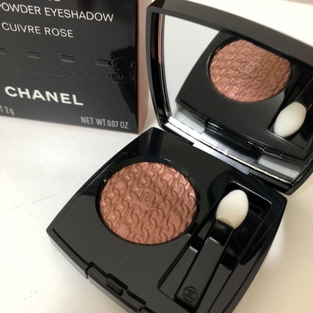 オンブル プルミエール プードゥル #927 キュイヴル ローズ/CHANEL/単色アイシャドウを使ったクチコミ（3枚目）