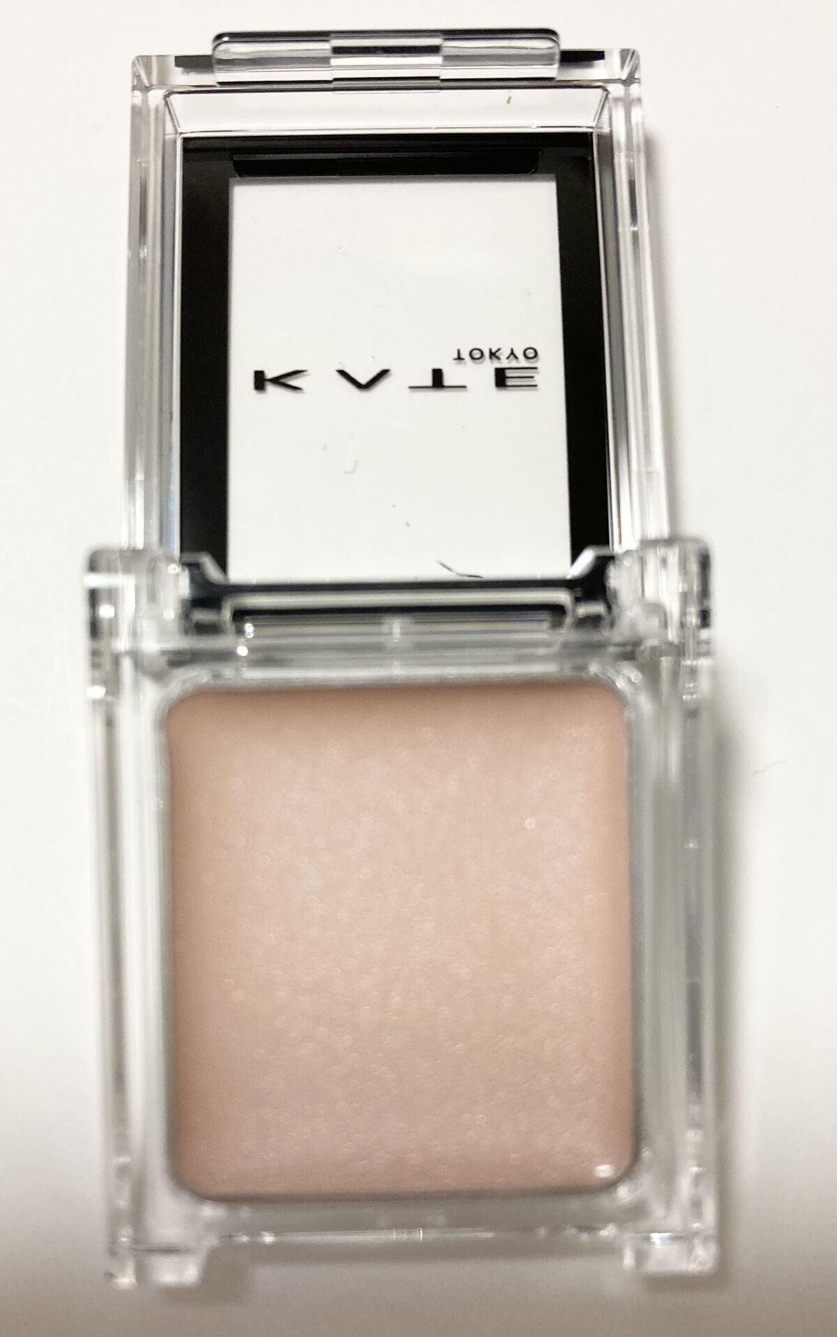 ザ アイカラーベース/KATE/アイシャドウベースを使ったクチコミ（2枚目）