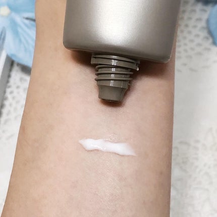 ハンデコルテ/キユートピア/ネック・デコルテケアを使ったクチコミ(5枚目)