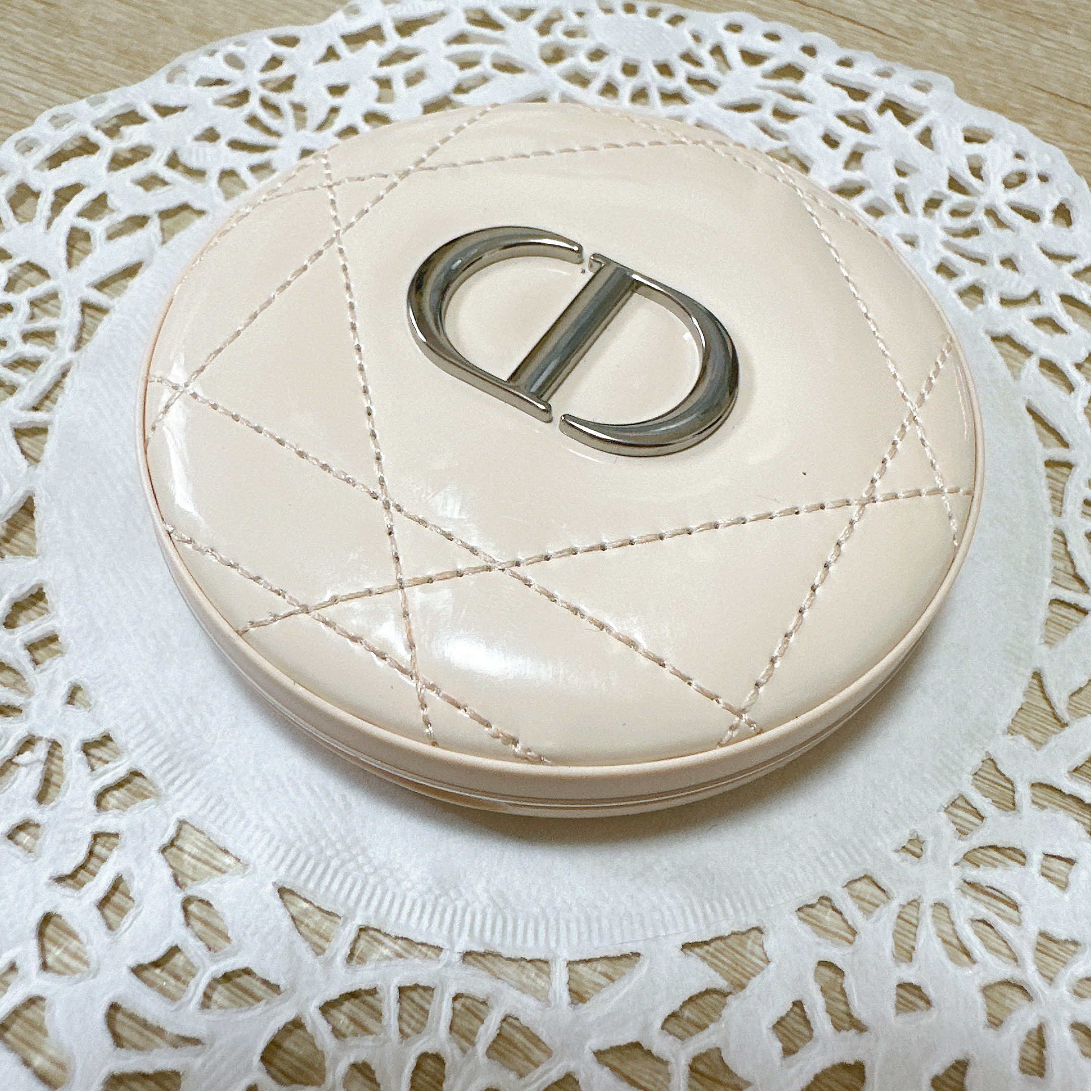 ディオールスキン フォーエヴァー クチュール ルミナイザー/Dior/プレストパウダーを使ったクチコミ（2枚目）