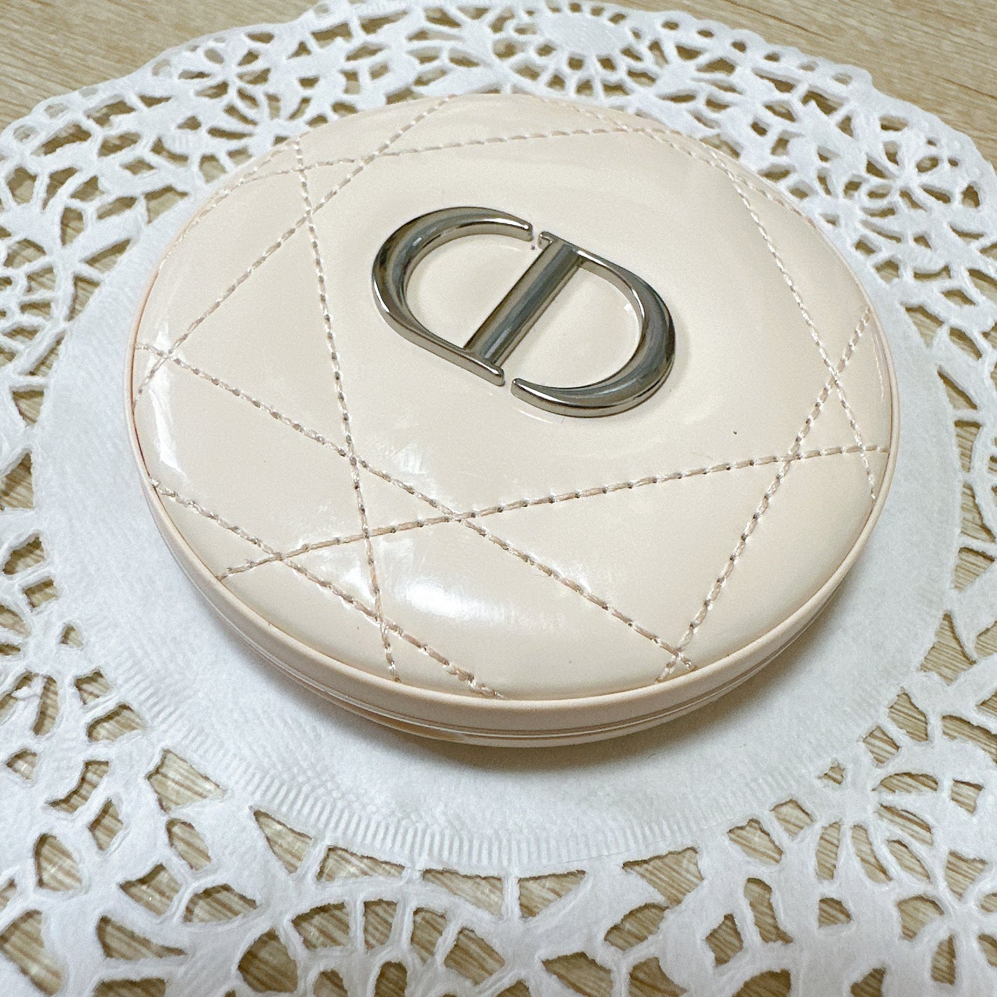 ディオールスキン フォーエヴァー クチュール ルミナイザー/Dior/プレストパウダーを使ったクチコミ(2枚目)