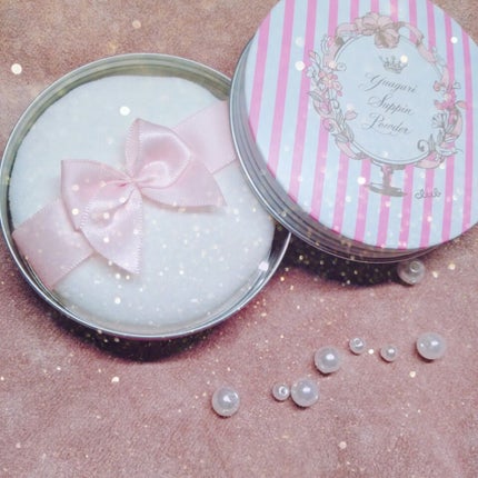 すっぴんパウダー B サクラスウィートソローの香り 2022/クラブ/プレストパウダーを使ったクチコミ(2枚目)