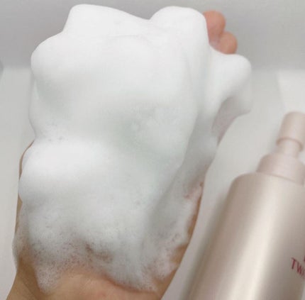 マイルドエッセンスソープ/TWANY/洗顔フォームを使ったクチコミ(6枚目)